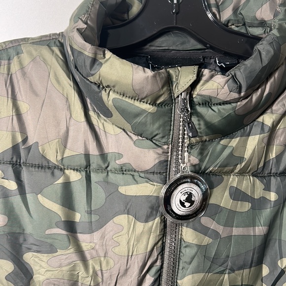 SWISS TECH MEN GREEN CAMO FULL ZIP TWO ZIPPED POCKETS HIKING HUNTING VEST XL - Picture 4 of 8